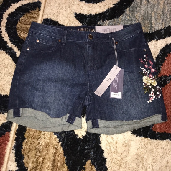 Jennifer Lopez Boyfriend Shorts 